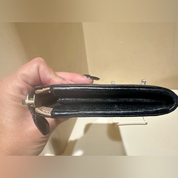 Prada Leather 3/4 zip Bow Long Wallet - Picture 3 of 11